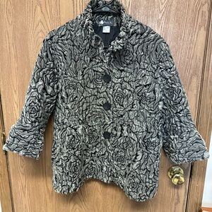 DAMEE size L Pucker Texture Floral Bell Sleeve Jacket w/ Flocking Wired Collar